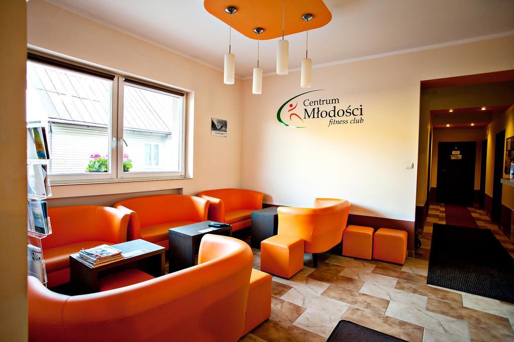 Villa Centrum Mlodosci Augustów Buitenkant foto