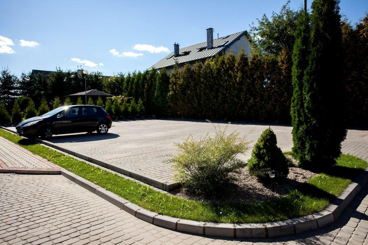 Villa Centrum Mlodosci Augustów Buitenkant foto