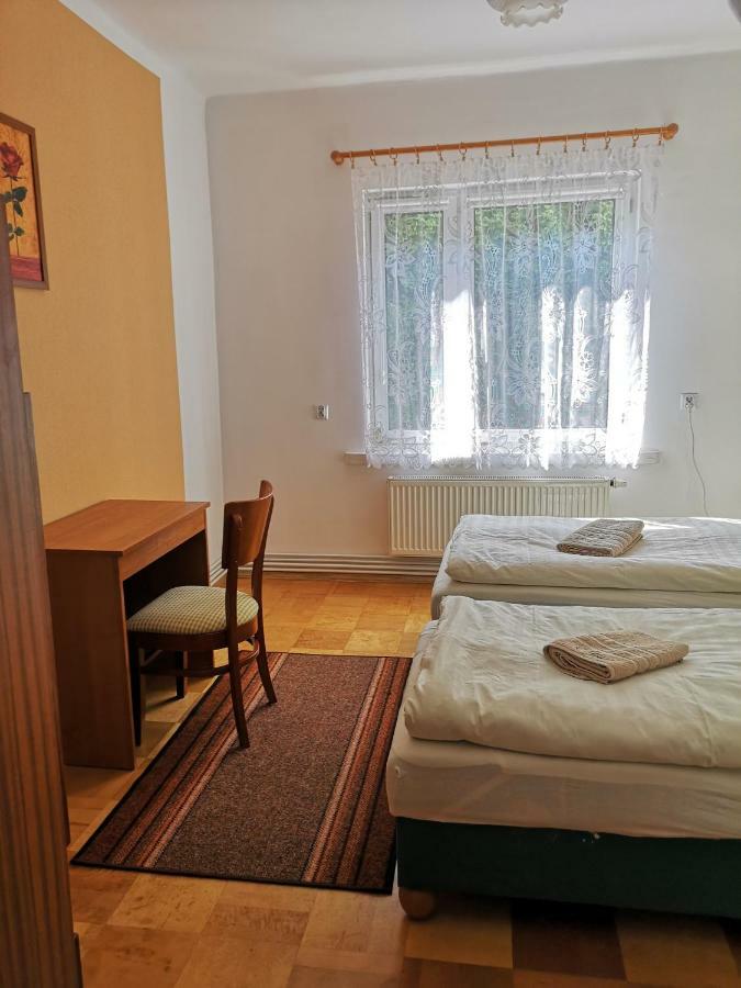 Villa Centrum Mlodosci Augustów Buitenkant foto