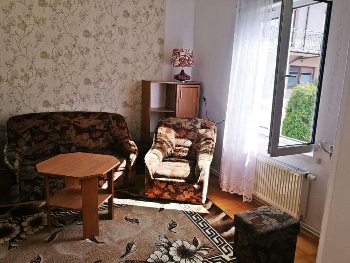 Villa Centrum Mlodosci Augustów Buitenkant foto